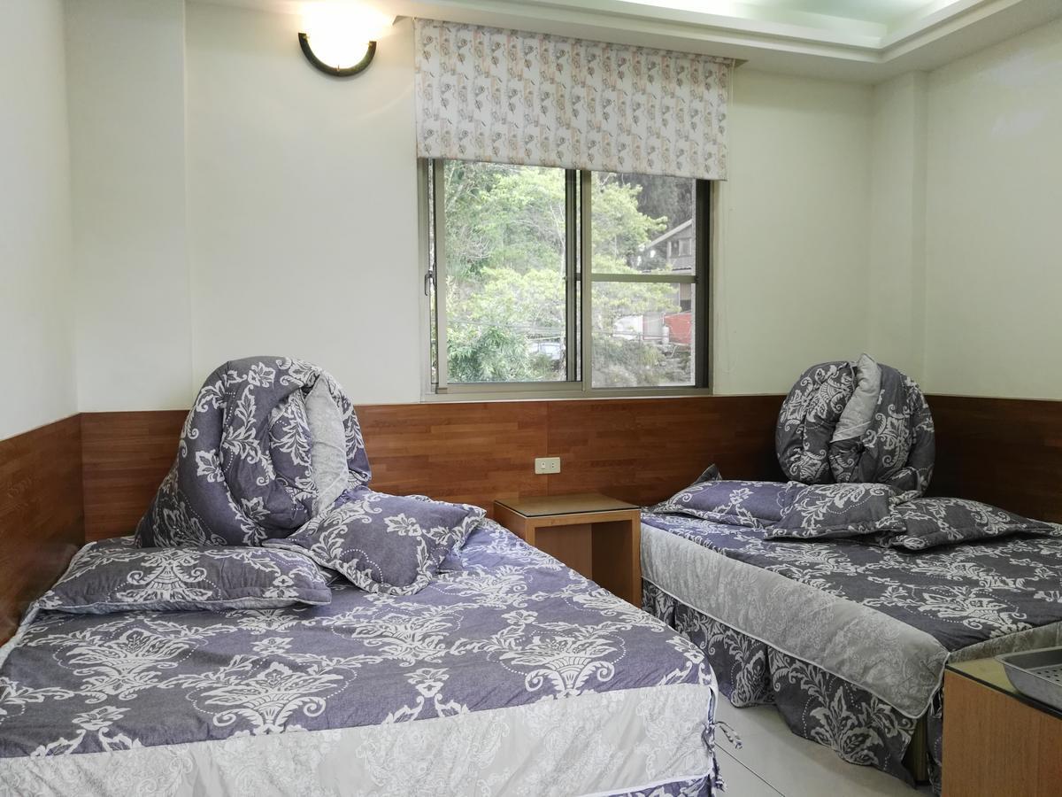 Qun Feng Hotel Fenchihu Luaran gambar