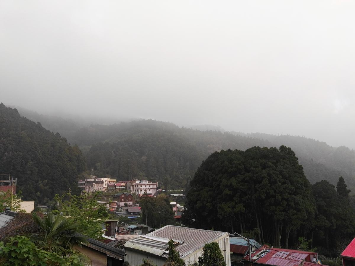 Qun Feng Hotel Fenchihu Luaran gambar